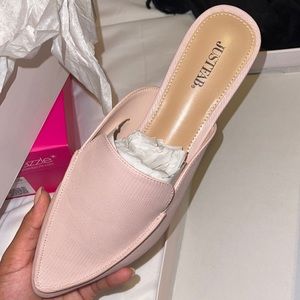 Slip On Flats (Just Fab) (NEVER WORN)